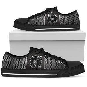 Great Dane Women's Low Top Shoes